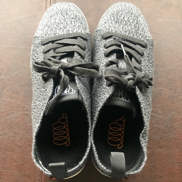 Woolloomooloo Darwin Merino Wool Comfort Sneaker - Picture 3 of 10